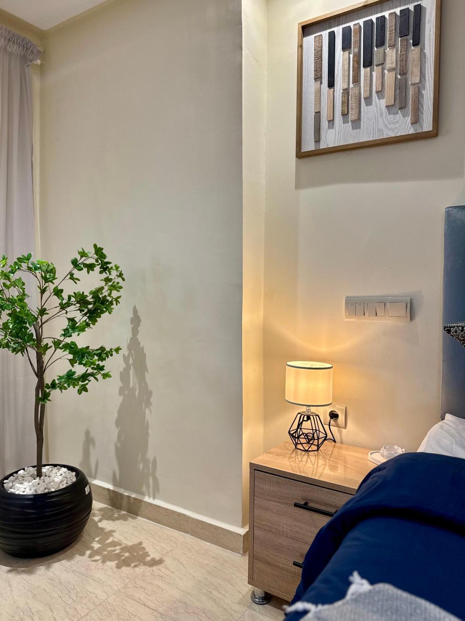The Cosy Duplex With Gym Access & Near Mall, Palooza Apartment